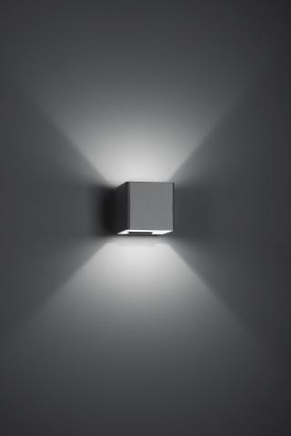 Wall lamp White